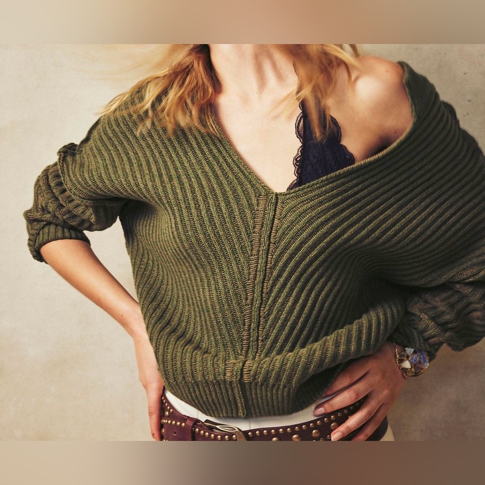 NWT Free People Freeway V Neck Sweater